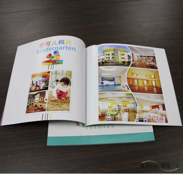 企業(yè)畫冊印刷常用紙張，開數(shù)和裝訂方式。